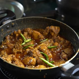 Chicken Kosha (Serve with Rice & Naan)